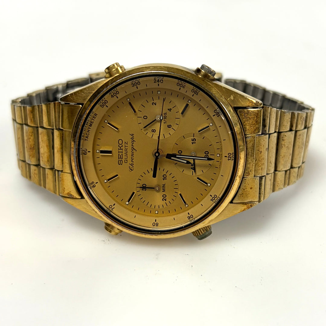 w028 Vintage Seiko 7A28-7029 Quartz Chronograph "Golden Bond" Wrist Watch + Box