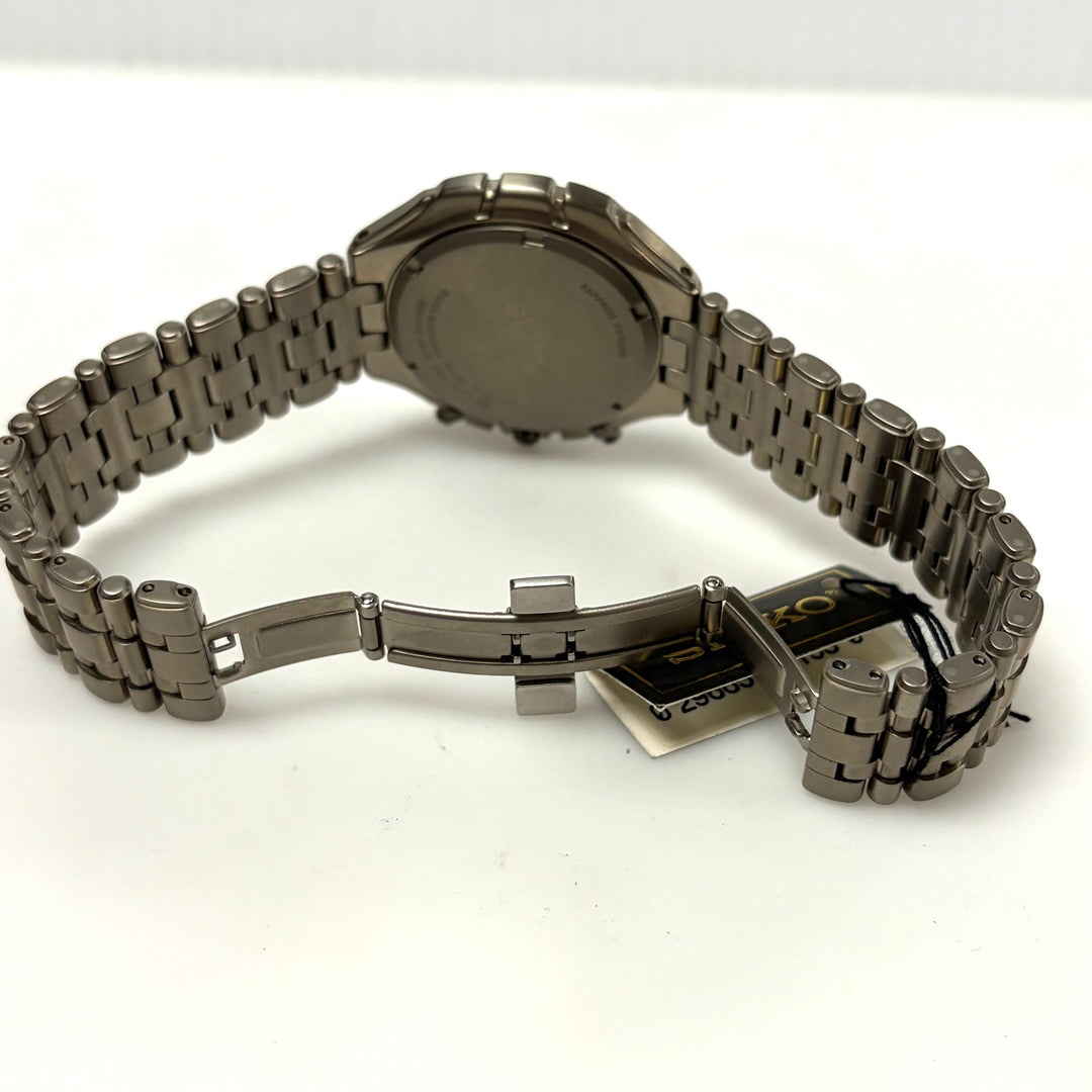w029 Seiko Arcadia Alarm Chronograph Model SNA069 Lightweight Sport Wrist Watch
