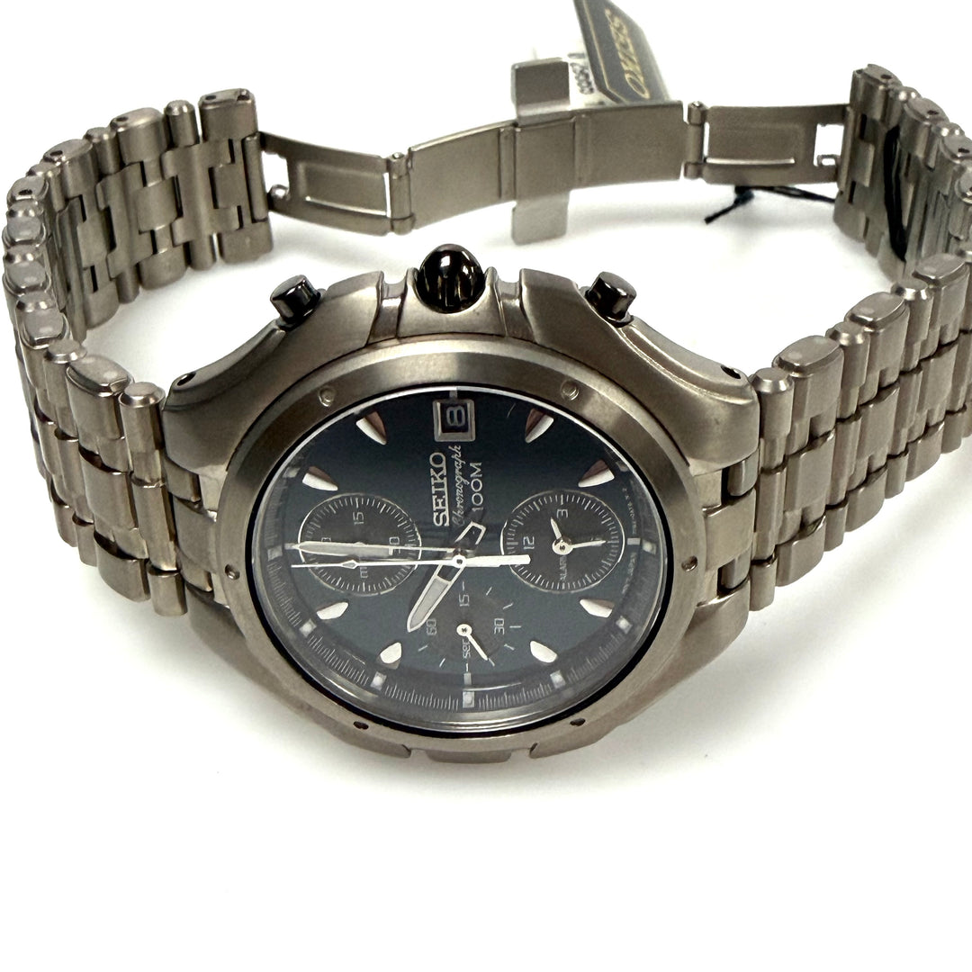 w029 Seiko Arcadia Alarm Chronograph Model SNA069 Lightweight Sport Wrist Watch