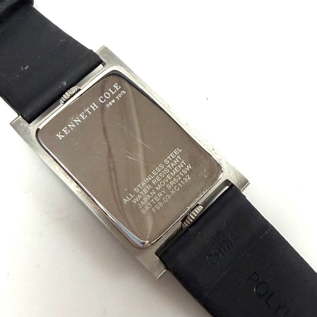 w037 Vintage Kenneth Cole New York Dual Time Zone Wrist Watch Model KC1132