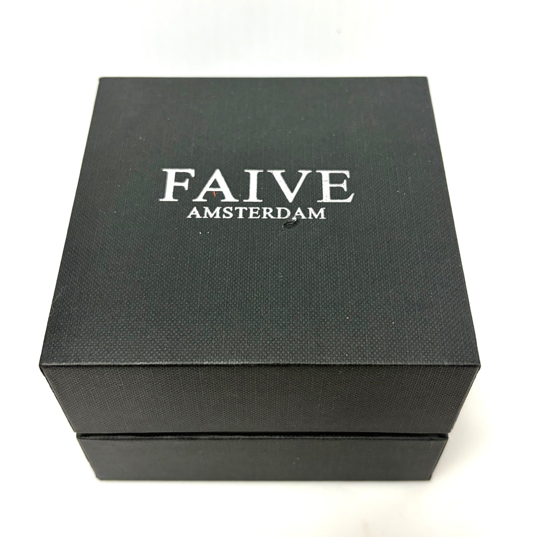 w042 The Icon Black stainless steel wrist watch from the brand FAIVE Myota Mov't