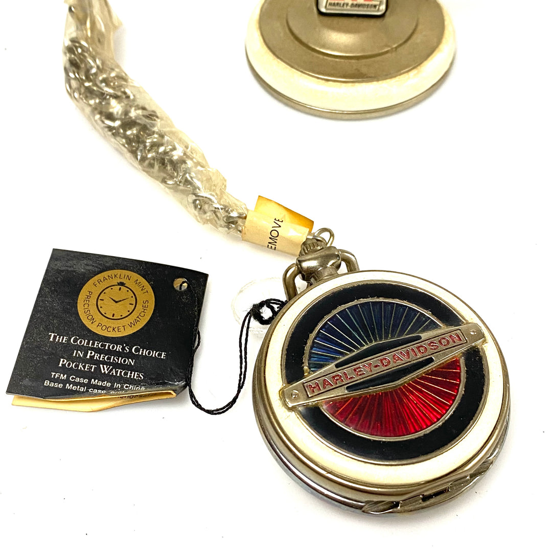 w075 Vintage Franklin Mint Harley-Davidson Superglide Collector's Pocket Watch &amp; Eagle Stand