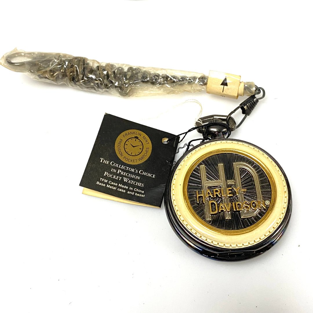 w079 Vintage 1998 Franklin Mint Harley-Davidson 1903 Single Pocket Watch & Stand