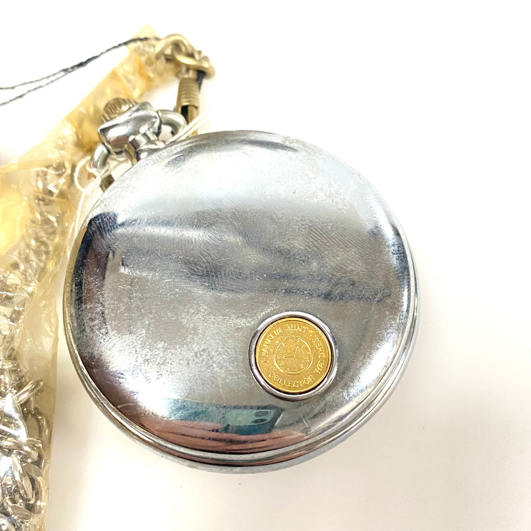w082 Vintage 1998 Franklin Mint Harley-Davidson "Electra Glide" Precision Pocket Watch with Eagle Stand