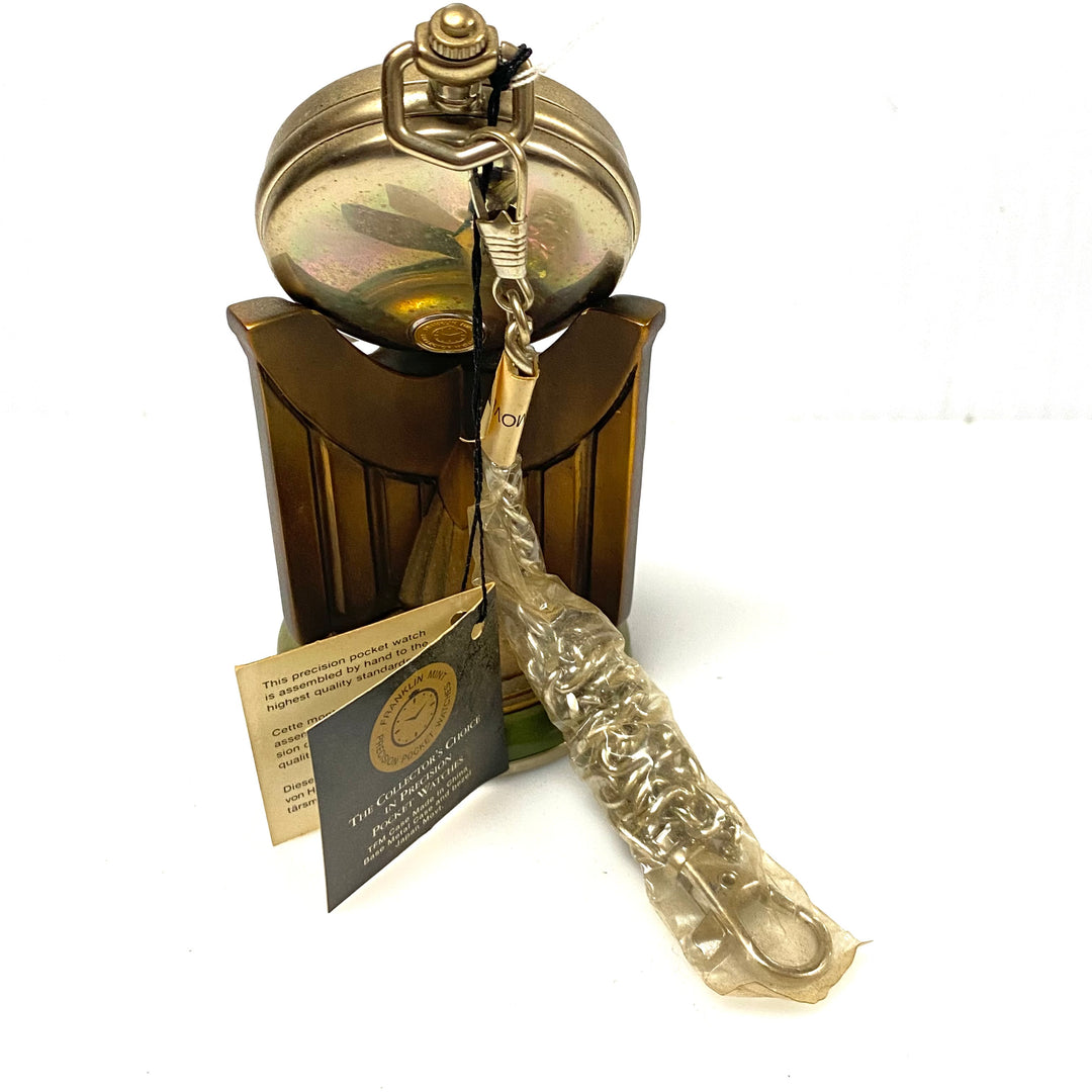 w086 Vintage Franklin Mint Harley-Davidson 1942 WLA Military Pocket Watch & Stand