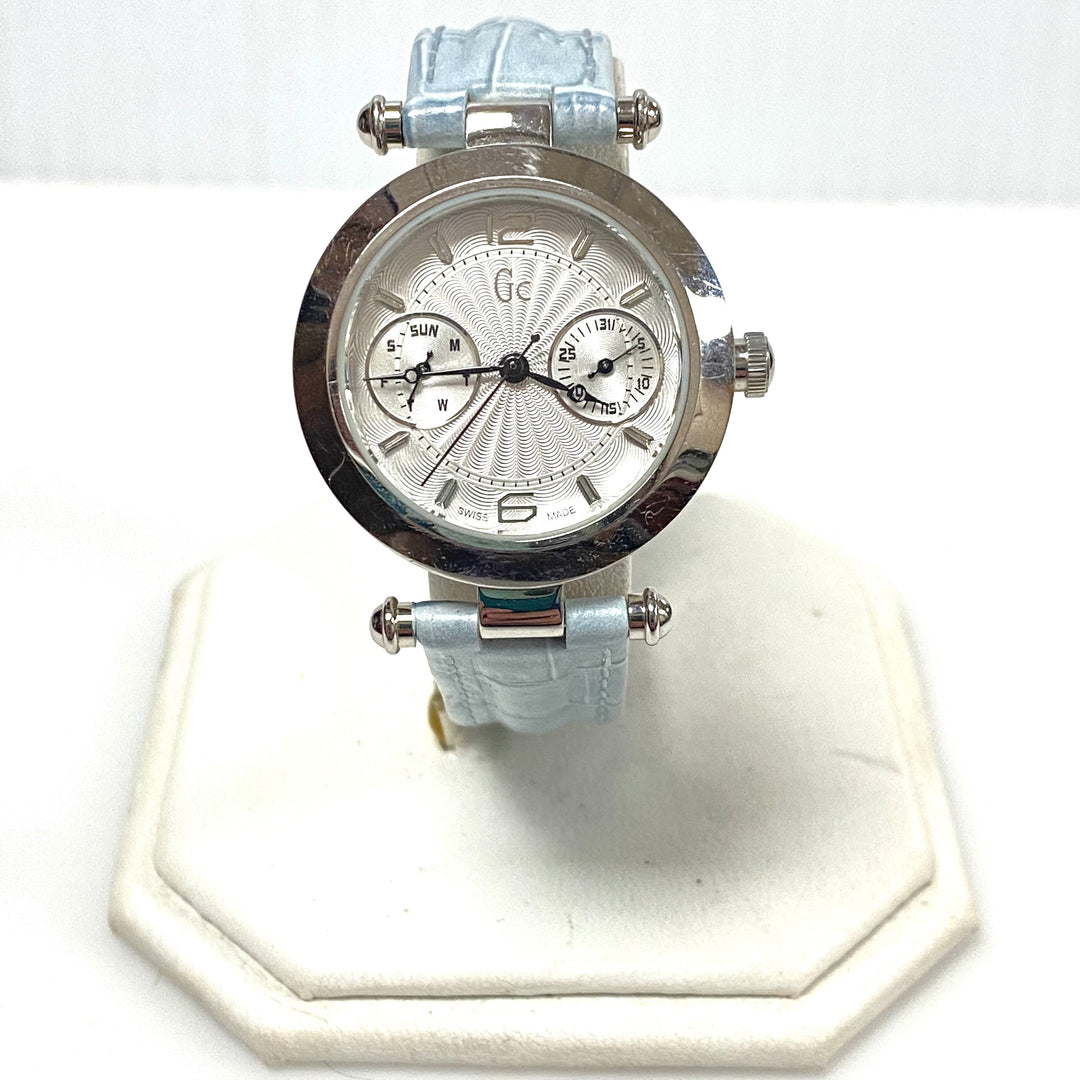 w100 Gc by Guess Collection Women's Quartz Wrist Watch from Sport Chic Line