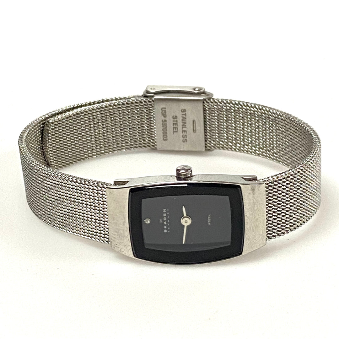w110 Skagen Denmark 271SSSBD Women's Tonneau Quartz Wrist Watch Steel Collection
