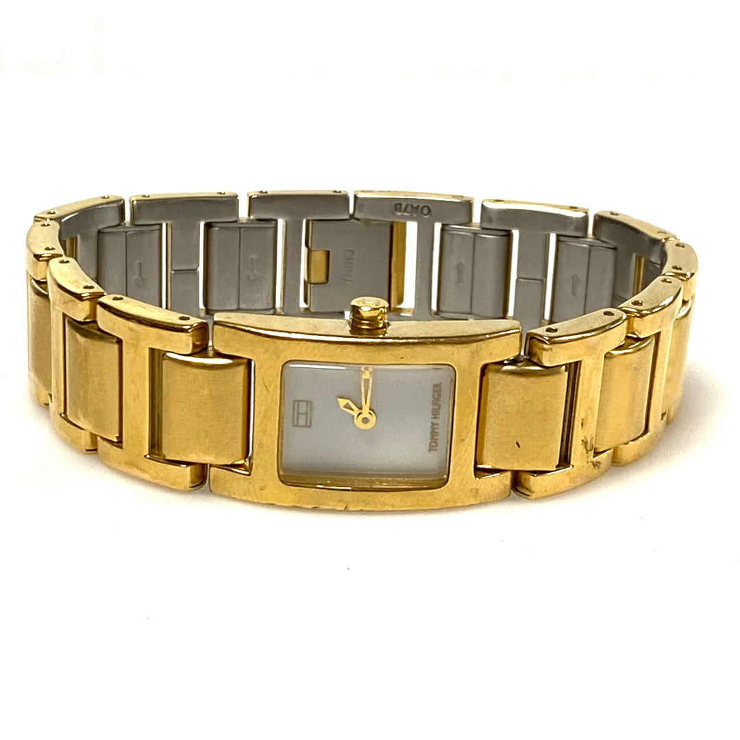 w116 Vintage Tommy Hilfiger Quartz Women's Gold-plated Stainless Bracelet Watch