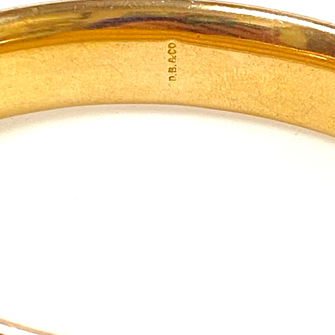 w120 Vintage Gold-filled Hinged Bangle Bracelet Ornate Floral and Foliage Design
