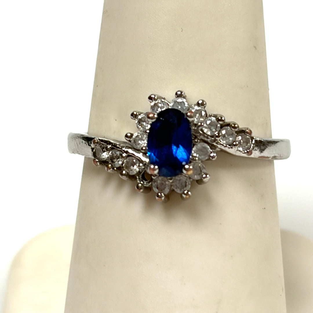w131 Vintage Sterling Bypass Style Cocktail Ring Oval-cut Blue Center Stone 7.25
