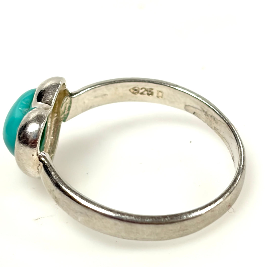 w133 Vintage Sterling Silver Cabochon Heart-shaped Turquoise Stone Ring Size 9