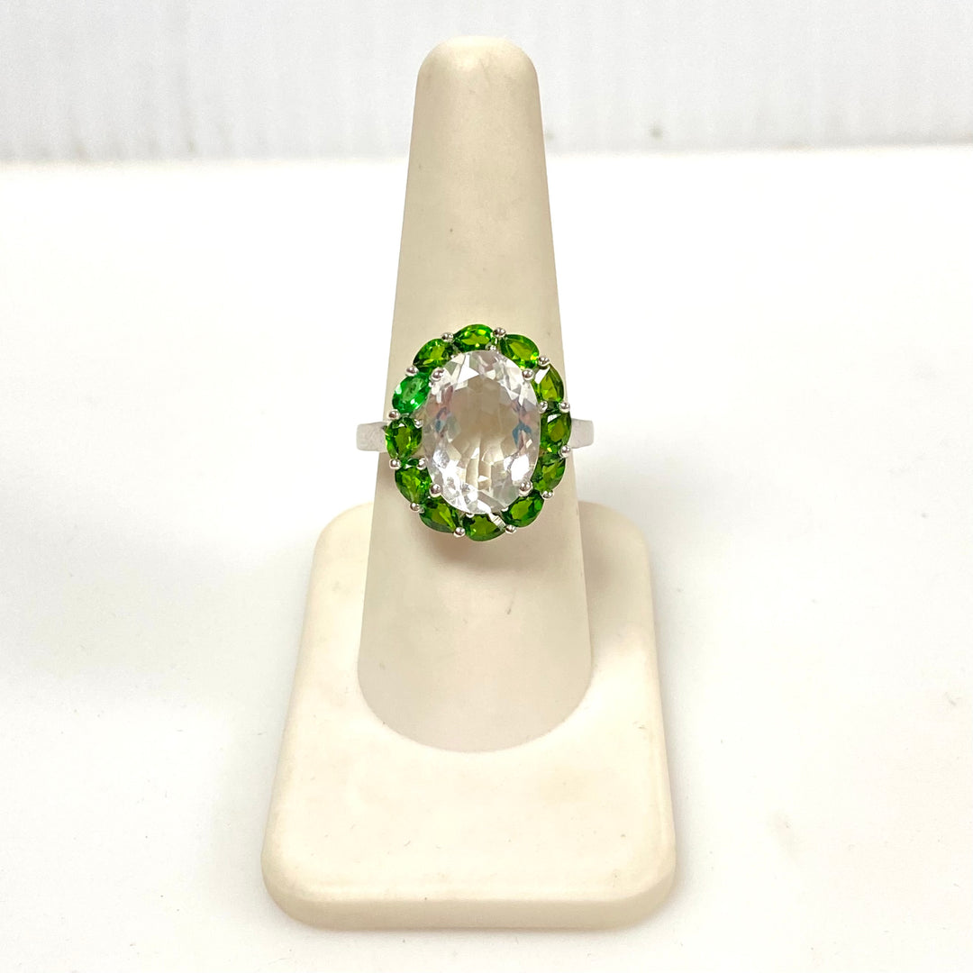 w143 Vintage Sterling Silver Cocktail Ring Oval-cut Central Stone & Halo Frame