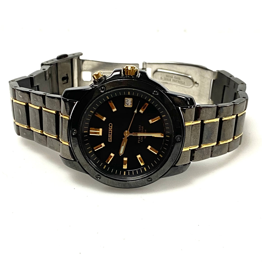w146 Seiko Men's Perpetual Calendar Dress Watch Model SNQ045 Japanese Quartz