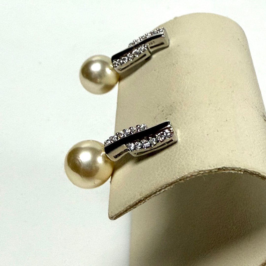 w153 Vintage Sterling Silver Golden Pearl and Small Pavé Accent Stone Earrings