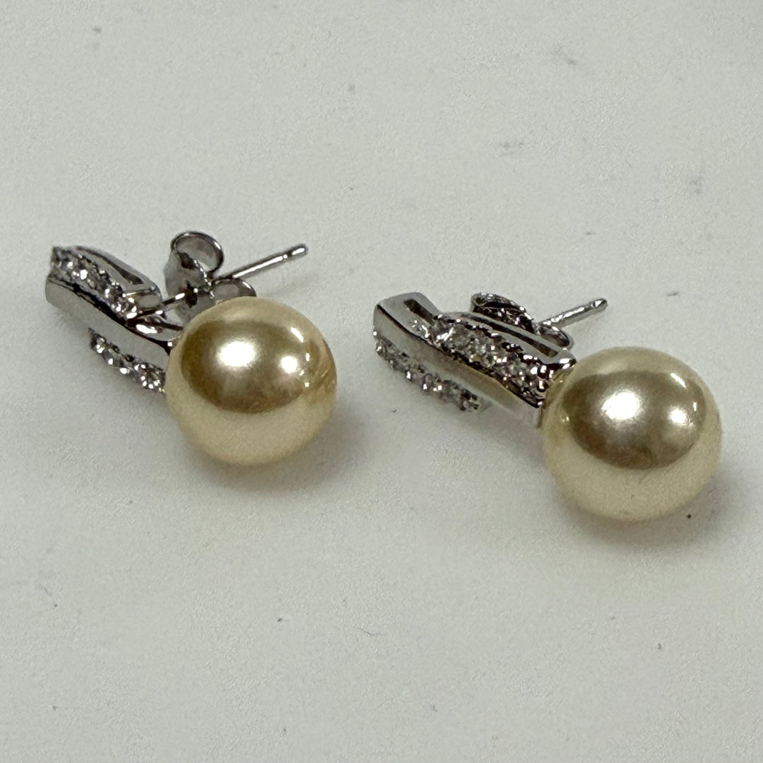 w153 Vintage Sterling Silver Golden Pearl and Small Pavé Accent Stone Earrings