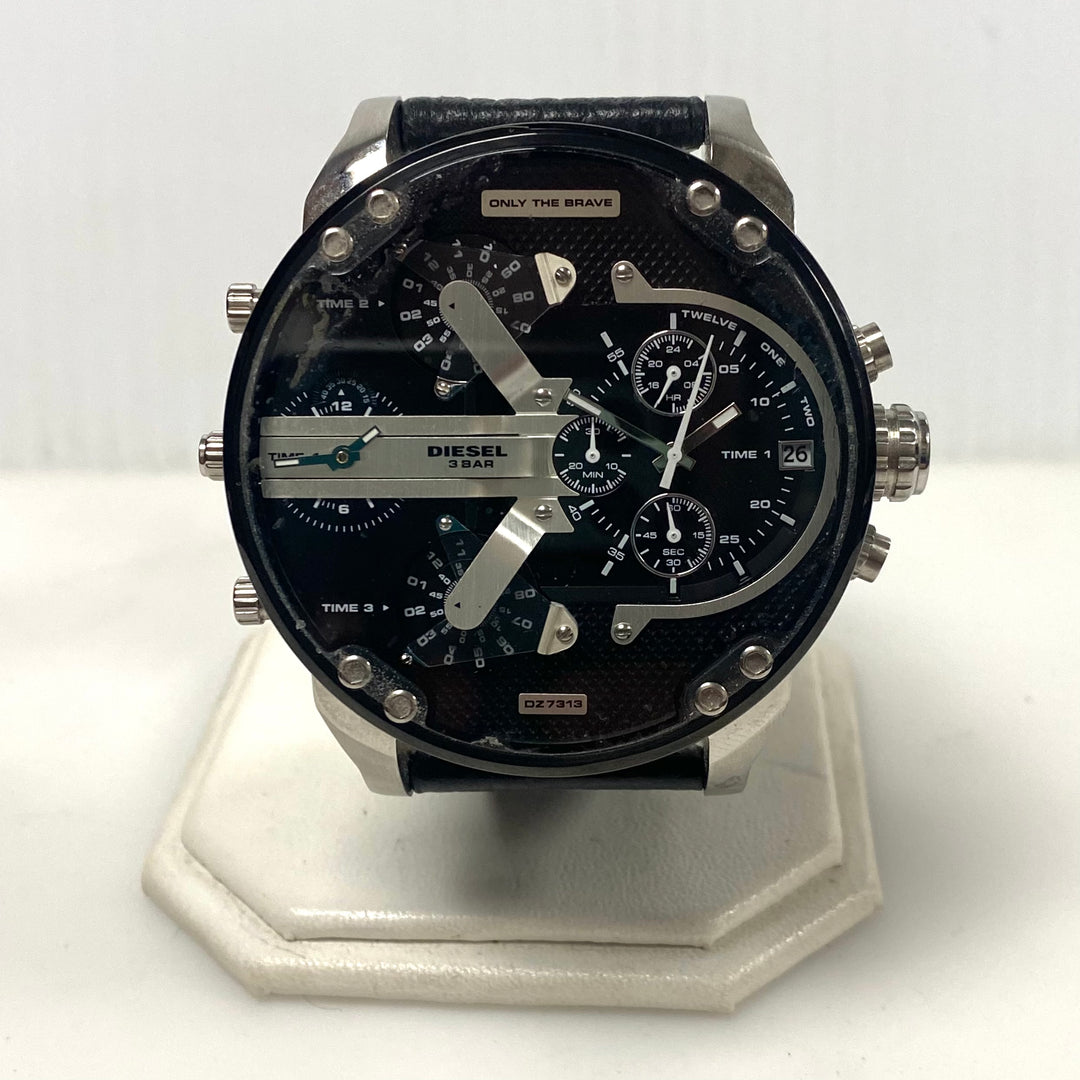 w162 Diesel Mr. Daddy 2.0 Chronograph Wrist Watch Model DZ7313 Stainless Steel Black Multi-layer Dial