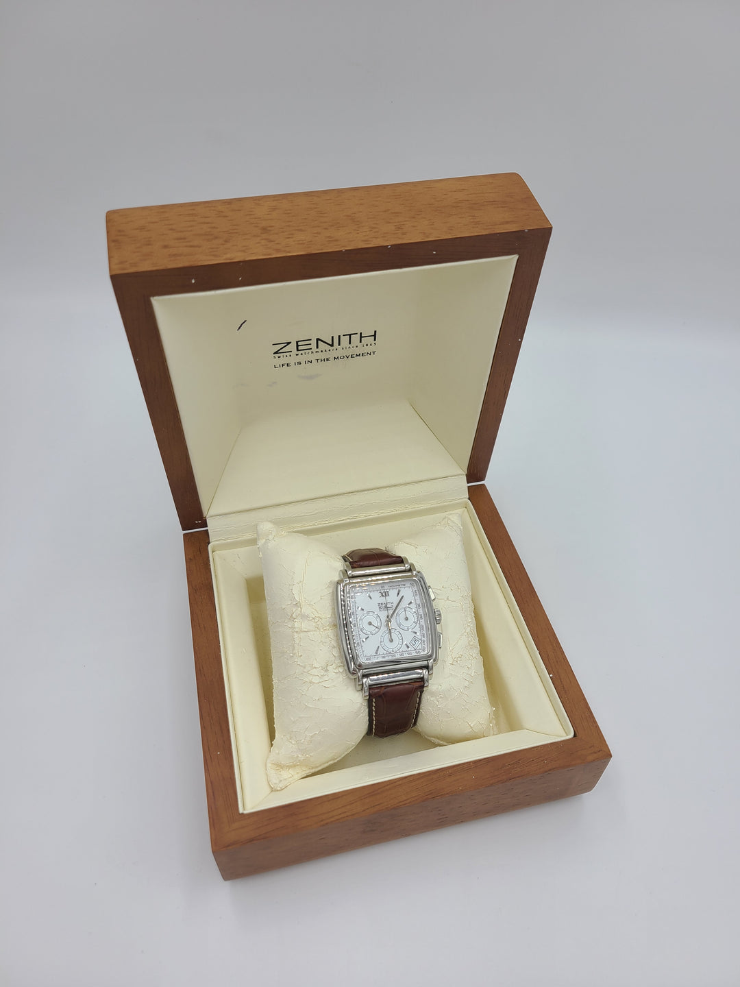 k662 Stylish Men's Zenith El Primero Automatic Wristwatch