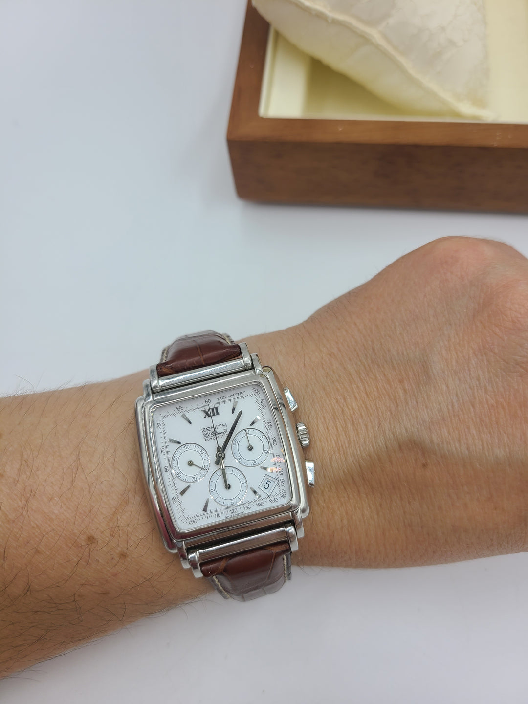 k662 Stylish Men's Zenith El Primero Automatic Wristwatch