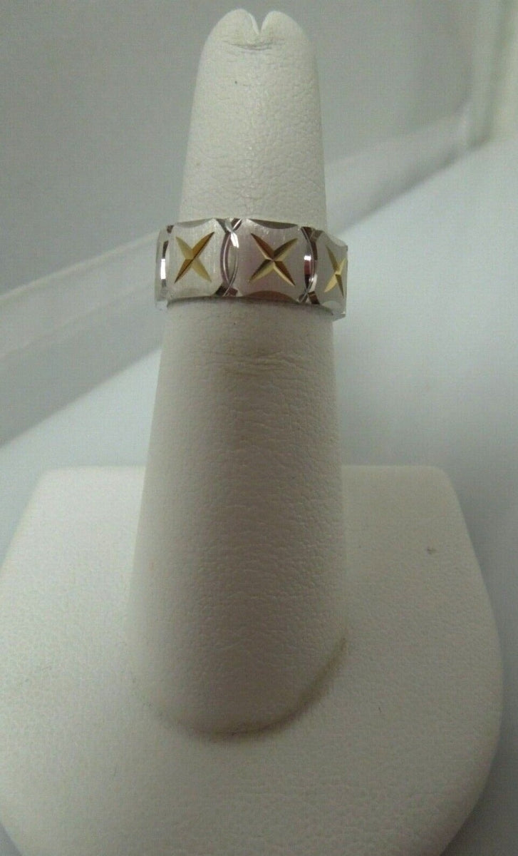 r491 14k White Yellow Gold 6.88mm Wedding Band Size 6 USA Signed by Keepsake