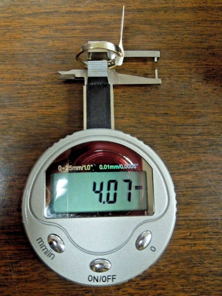 r495 14kt White Yellow Gold Wedding Band Diamond .025 cts Size 6.5(USA) Signed