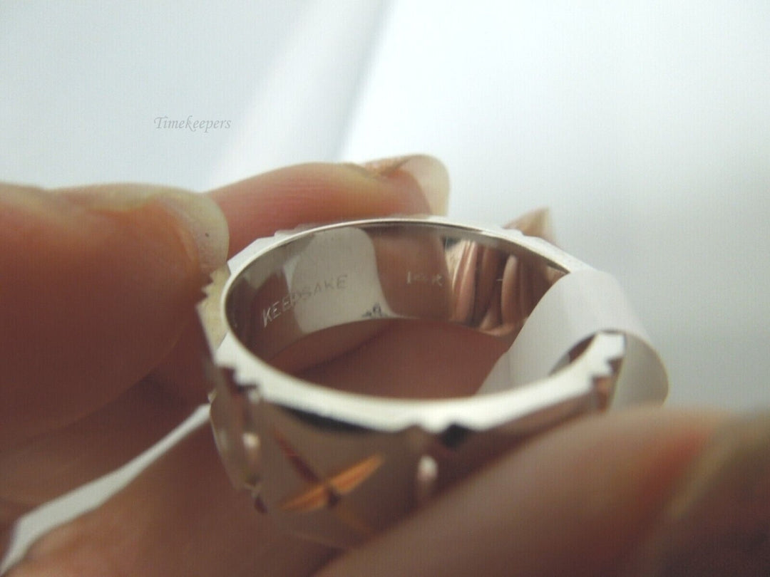 r491 14k White Yellow Gold 6.88mm Wedding Band Size 6 USA Signed by Keepsake