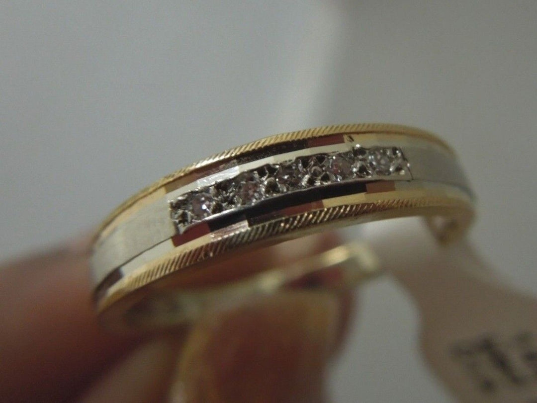 r495 14kt White Yellow Gold Wedding Band Diamond .025 cts Size 6.5(USA) Signed