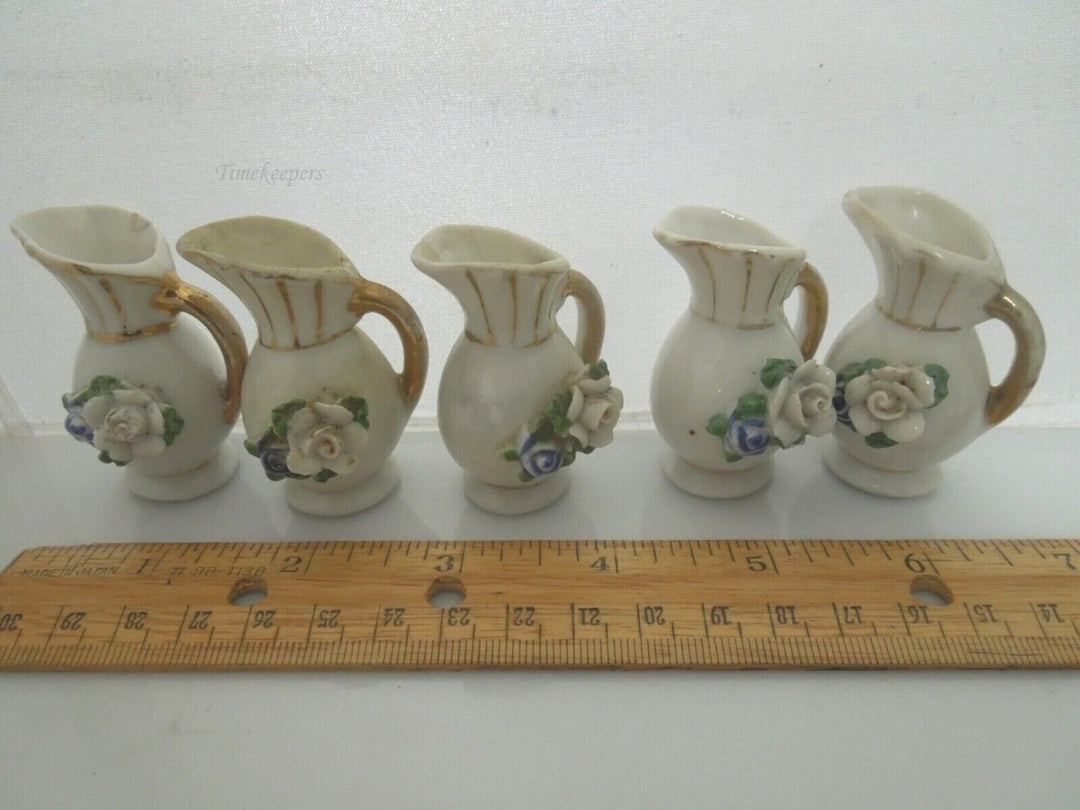 r561 Set of 5 Vintage Porcelain Small Vase with Flowers and Gold Highlights Made in Japan