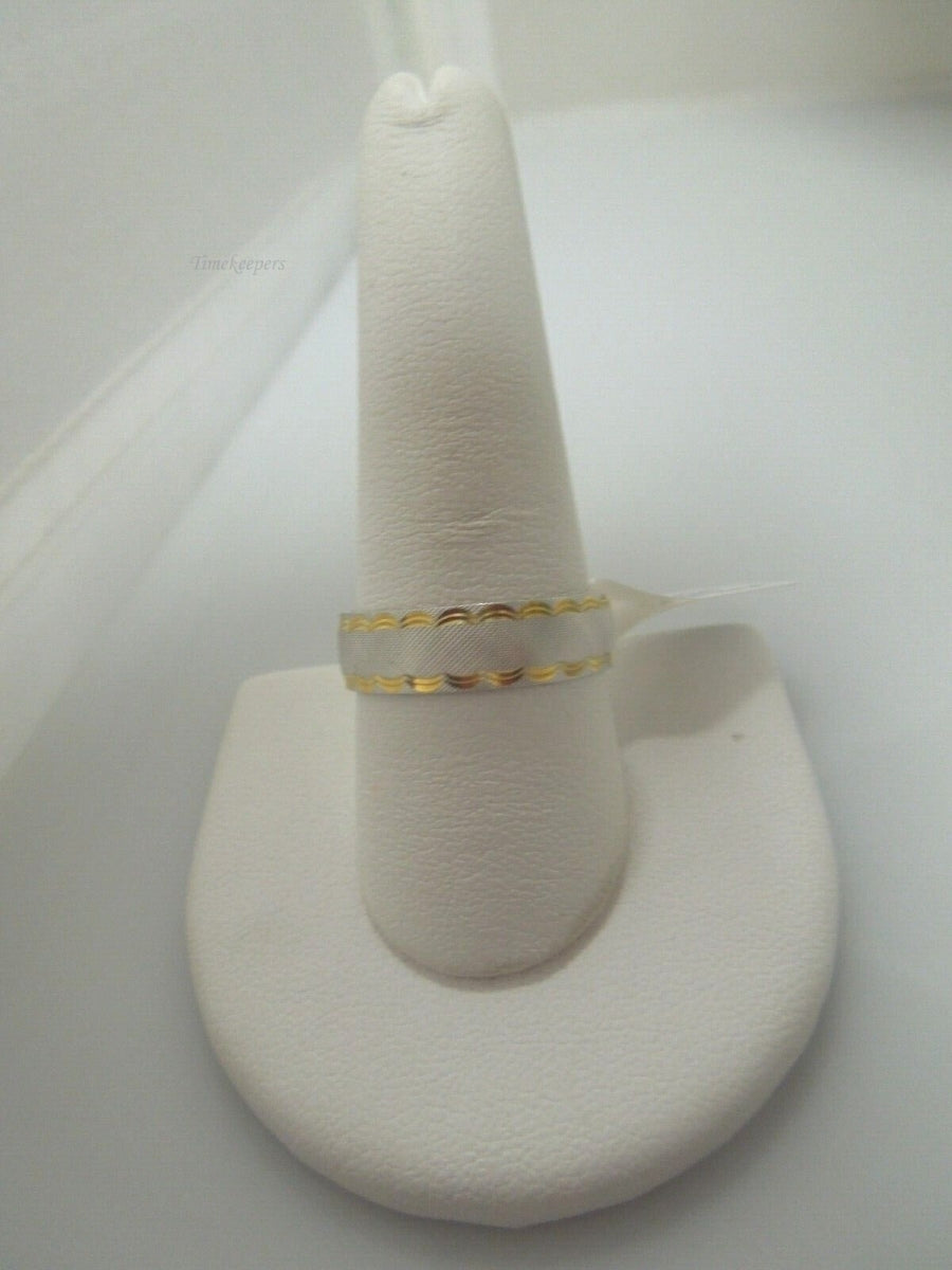 r505 Vintage 14k White Yellow Gold Etched Wedding Band Size 9.75(USA) Signed
