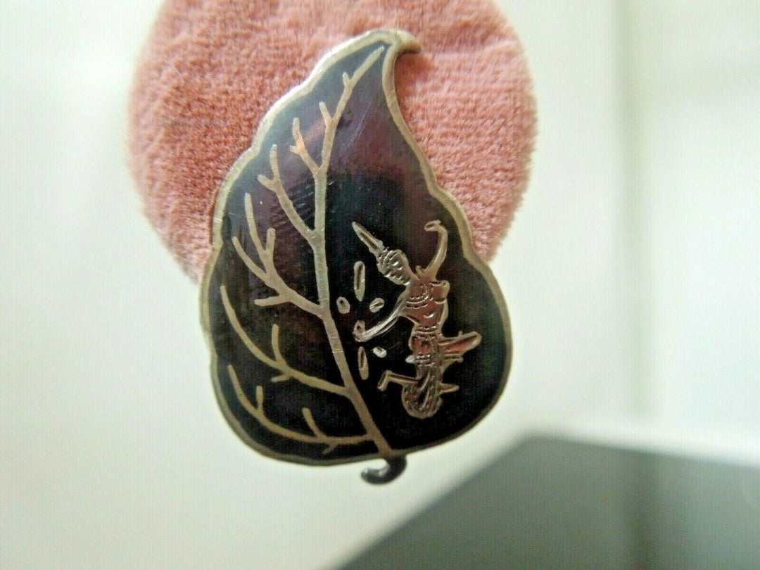 q726 Vintage Siam Sterling Silver Leaf Shaped Earrings 6.7 g