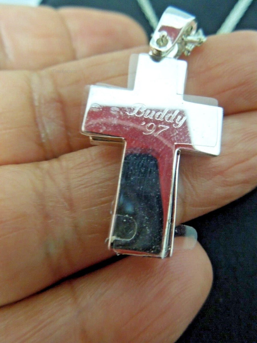 r338 Things Remembered, Silver color Chain with Cross Pendant Necklace 20.5" in Original Gift Box