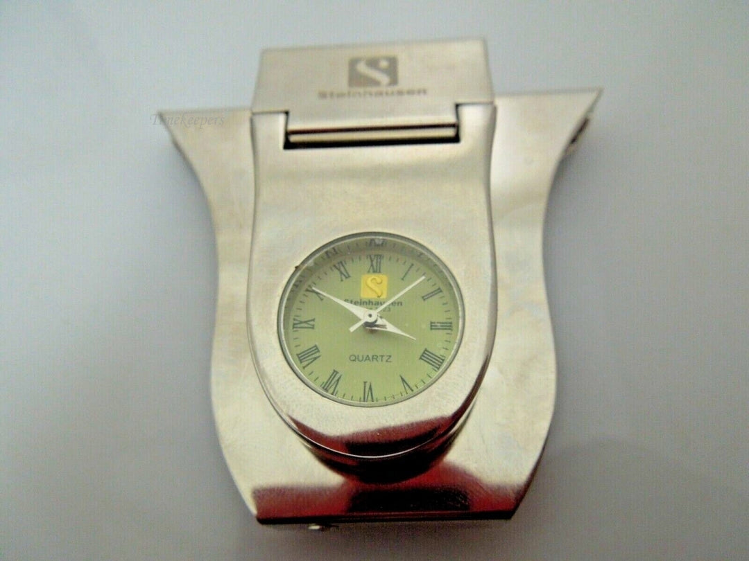 r341 Vintage Steinhausen silver tone belt buckle in original case