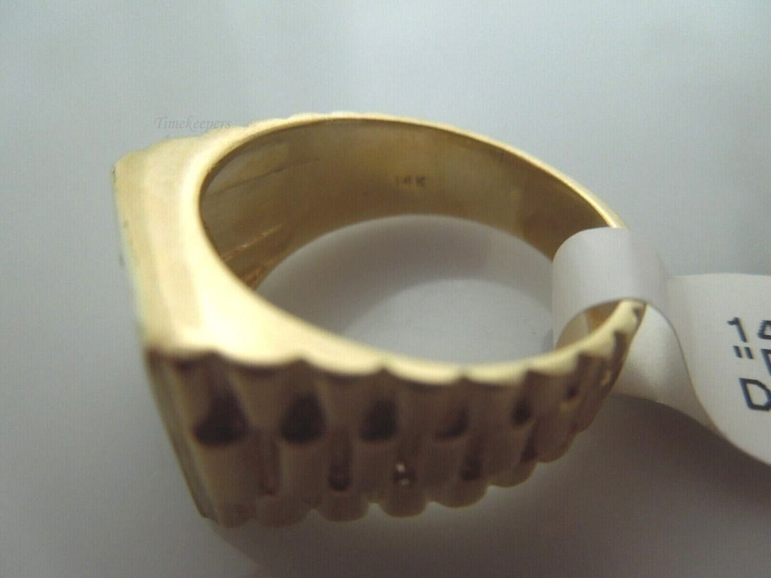 r481 Vintage 14K Yellow Gold Unisex D Ring Size 8.75(USA) Signed Diamond .12 cts