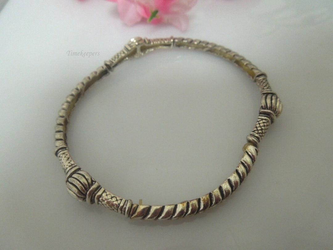 r801 Vintage Sterling Silver Stretchable Minimalist bracelet