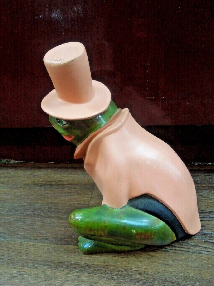 r849 Frog Toad Statue Top Hat Tuxedo Vintage Art Sculpture