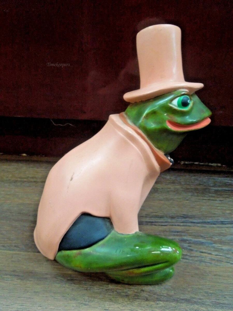 r849 Frog Toad Statue Top Hat Tuxedo Vintage Art Sculpture