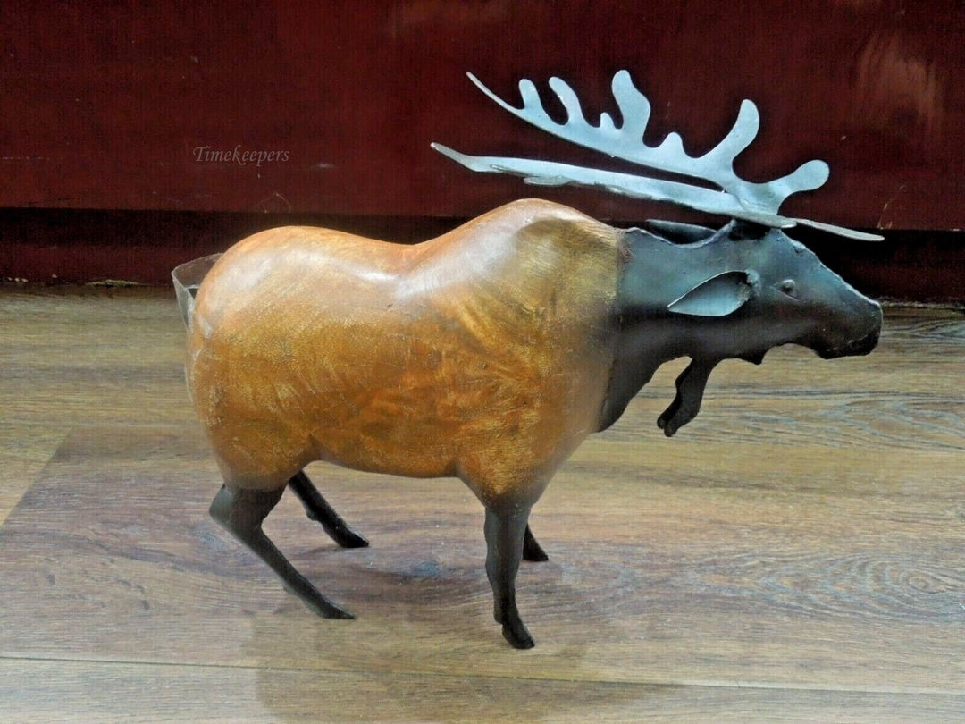 r850 Vintage Wooden Charles Marcak Moose Sculpture 10-1/2"