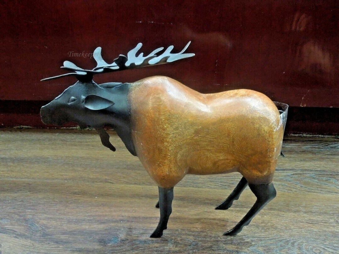 r850 Vintage Wooden Charles Marcak Moose Sculpture 10-1/2"