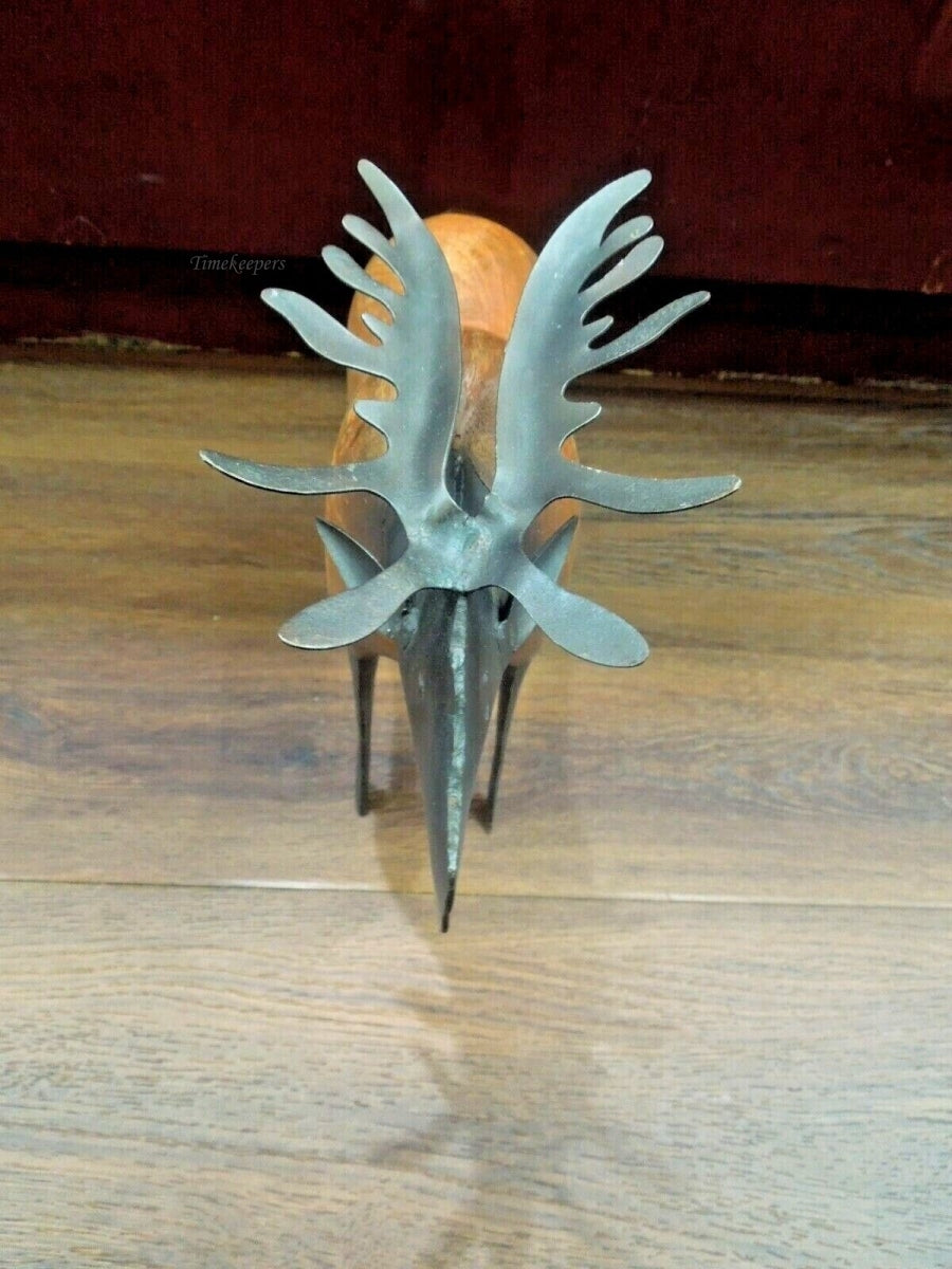 r850 Vintage Wooden Charles Marcak Moose Sculpture 10-1/2"