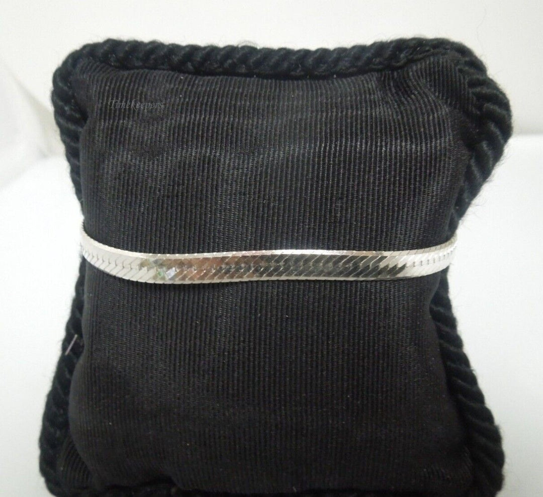 s001 Elegant Sterling Silver Herringbone Chain Bracelet 7"