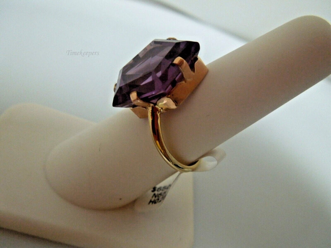 s051 Spinel Pentagonal Shape Gemstone set in 14kt Yellow Gold Ring Size 6.25 Signed,5.6g