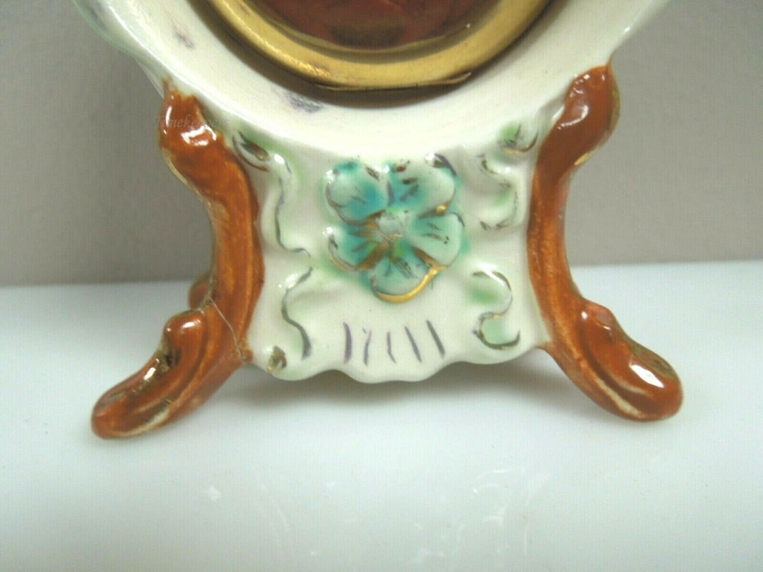 q882 Vintage Ceramic Pocket Watch Stand or Holder Case Collectible