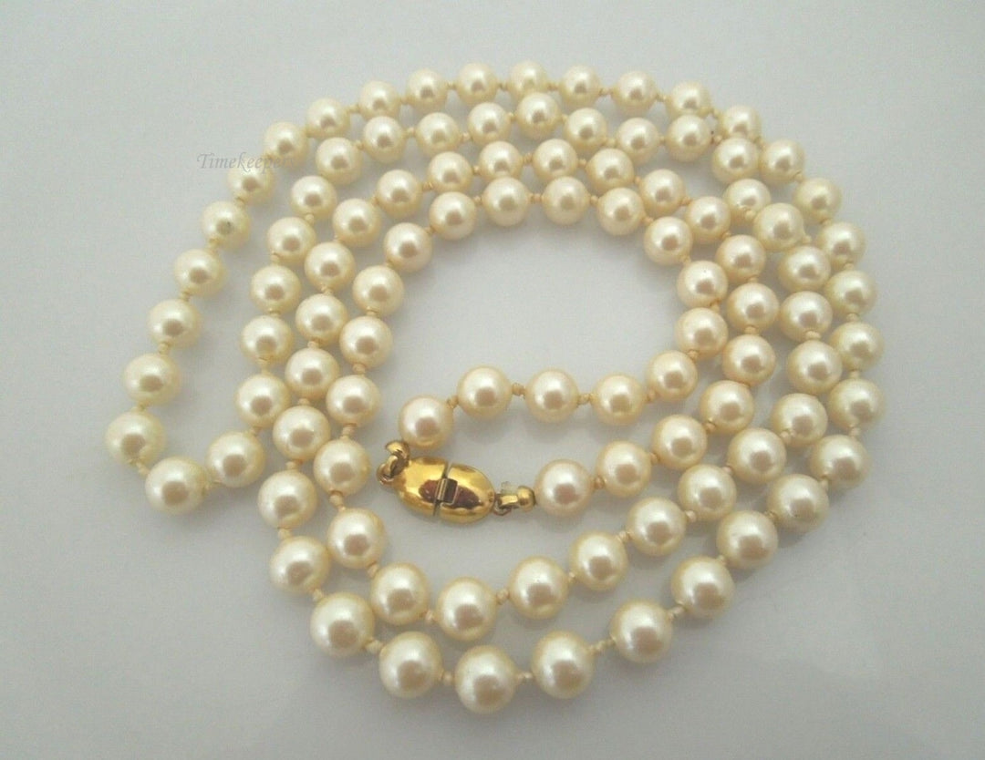 s069 Vintage faux 6mm beige Pearl Necklace 30"