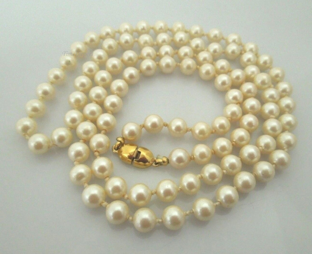 s069 Vintage faux 6mm beige Pearl Necklace 30"
