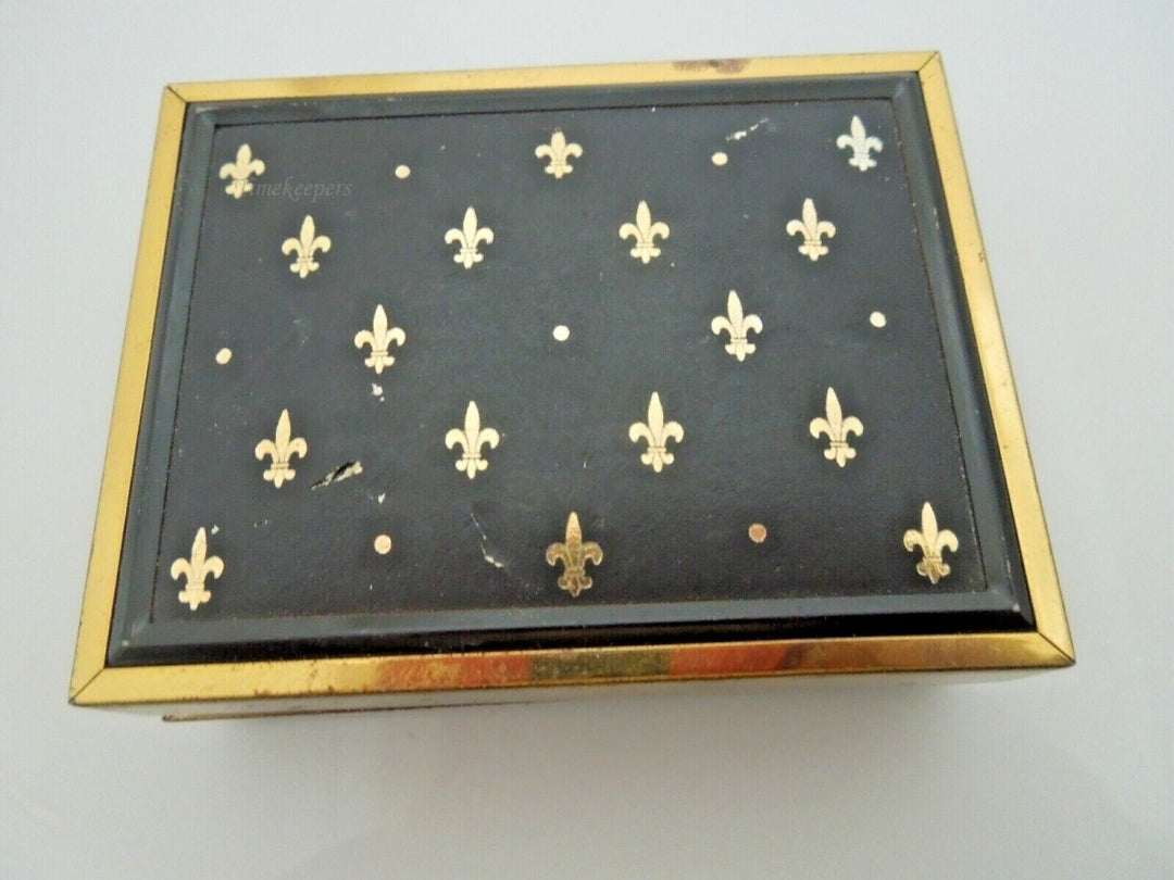 r695 Vintage Swank Gold Tone Cufflinks and Tie tack in Original Box
