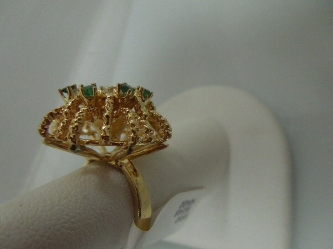 r509 Vintage 14k Yellow Gold Dome Emerald Diamond Ring Size 5.5(USA) Signed