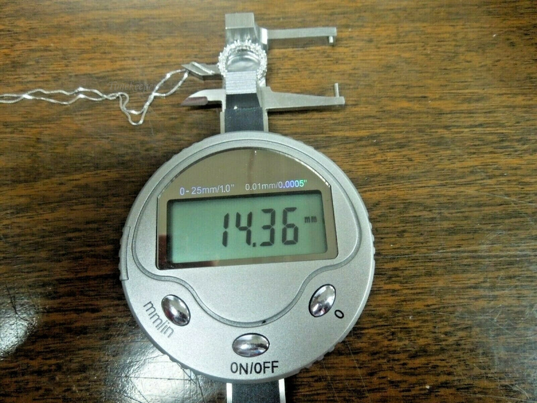 q799 10k White Gold Box Chain 18" with Diamond Pendant .25 cts Necklace Signed