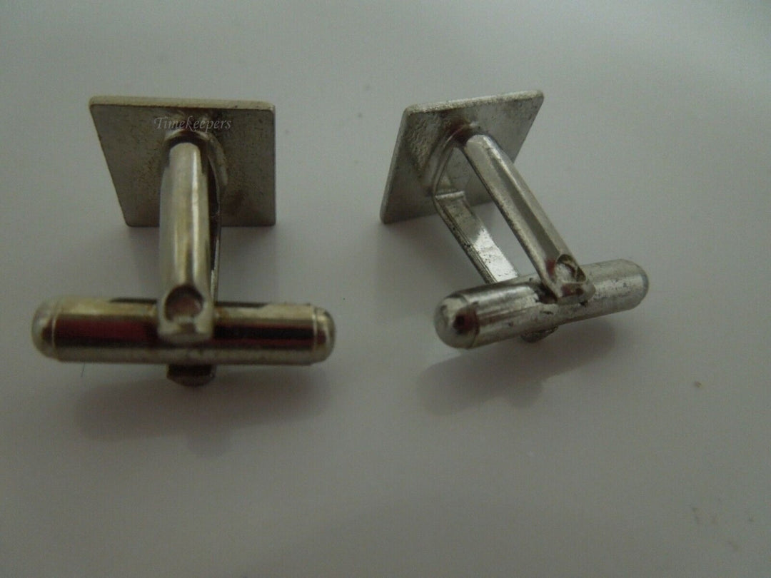 r984 Vintage Beautiful pair of silver tone square Cufflinks