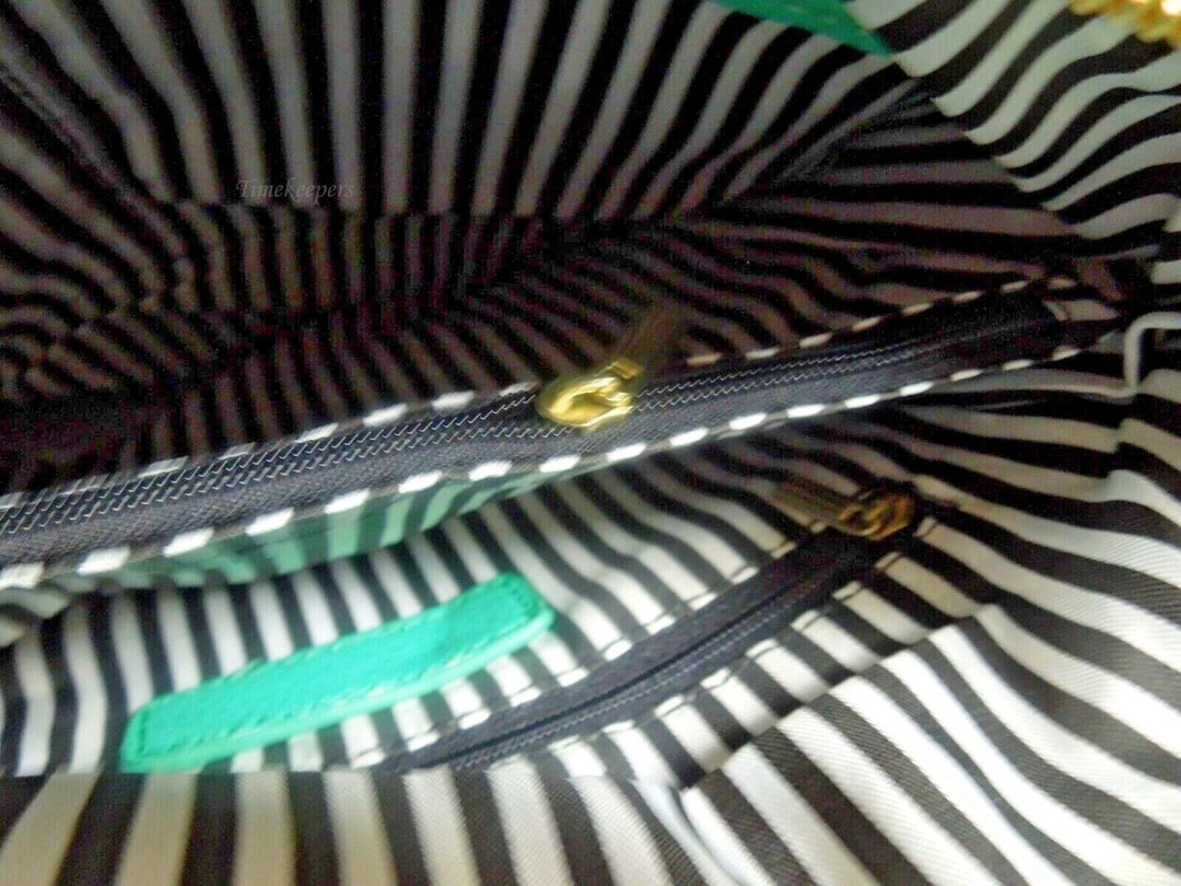 r786 Green Color Crossbody Purse Bag Shoulder Bag Multi Pocket Zipper Purse