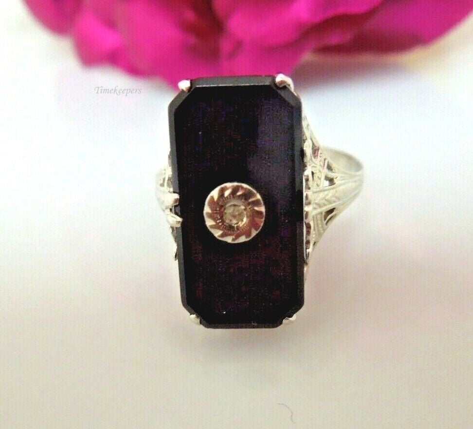 r759 14kt Vintage White Gold Onyx Filigree Ring Size 4.75 Signed