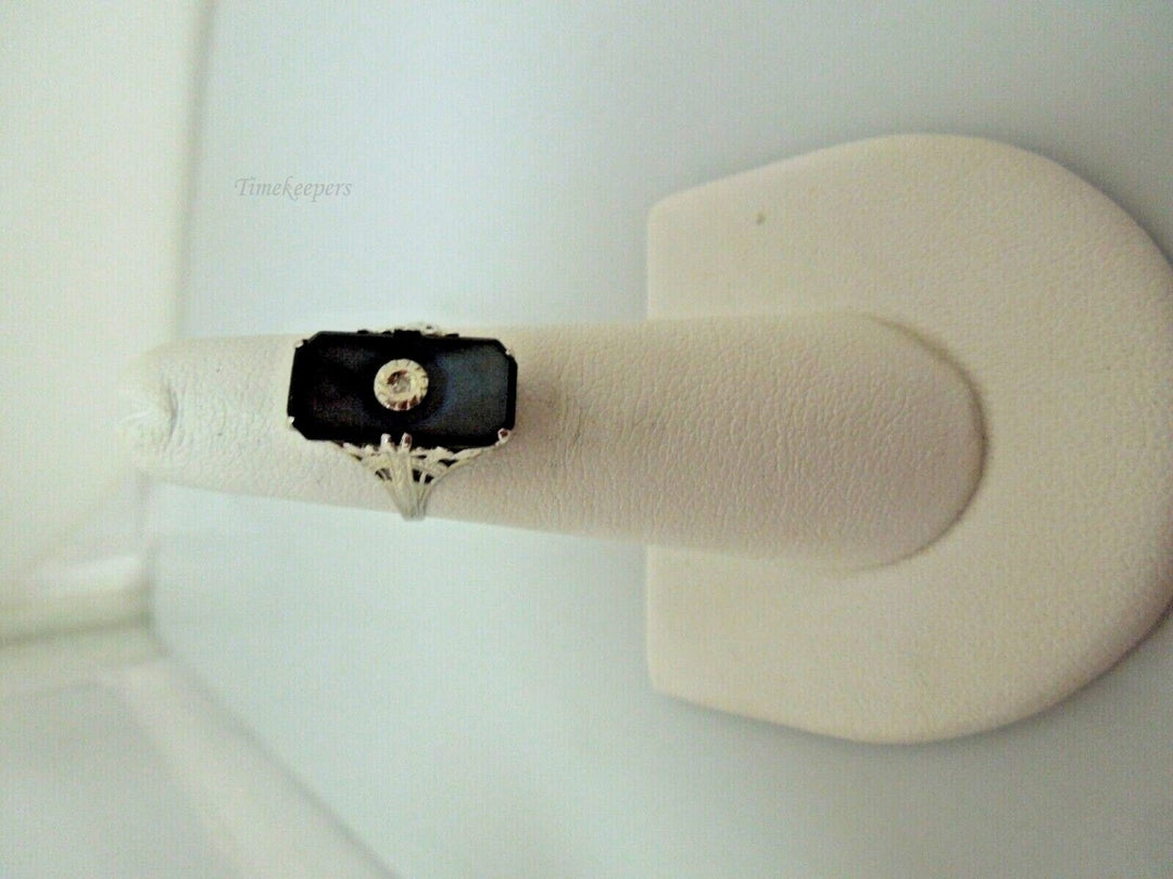 r759 14kt Vintage White Gold Onyx Filigree Ring Size 4.75 Signed